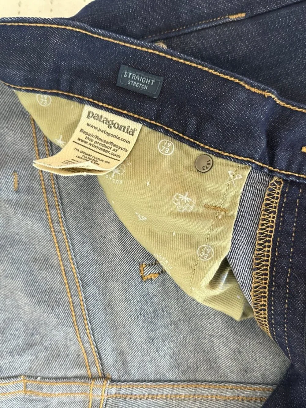 Patagonia Iron Clad Organic Cotton Jeans | Men's 34x32 Dark Wash
